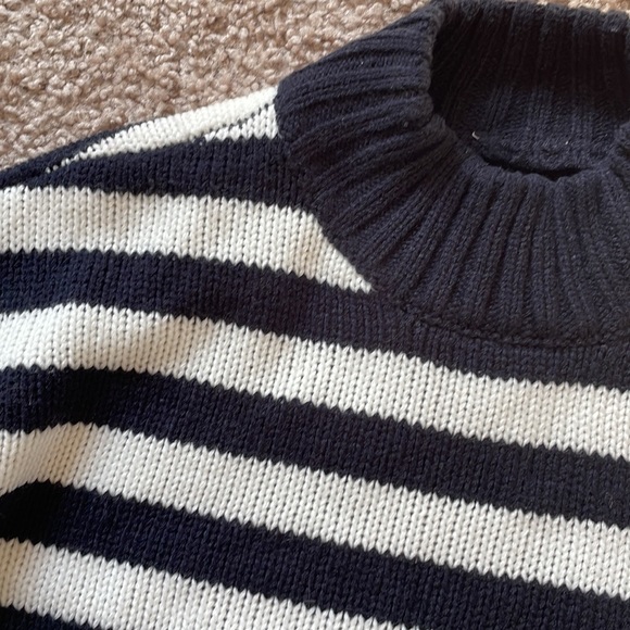 Tommy Jeans Striped Mock-Neck Sweater - Picture 4 of 6